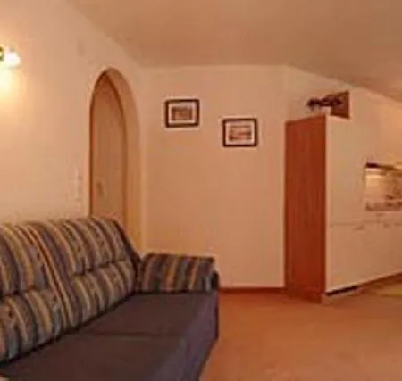 Apart Alp Bella Apartment *